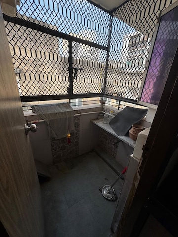 Master Bedroom in 3 BHK Apartment at Vastrapur – for Rent