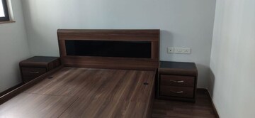 Furnished Amenities in 4 BHK Builder Floor at Dlf Phase ii – for Sale
