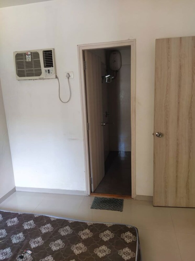 Room, dlf phase ii 4 Bedroom 2250 Sq.Ft. Builder Floor In Dlf Phase ii Gurgaon 9775593