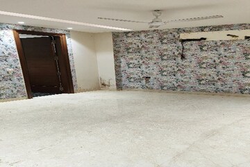 6 BHK Independent House For Sale in Vikas Puri