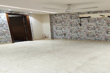 6 BHK Independent House For Sale in Vikas Puri