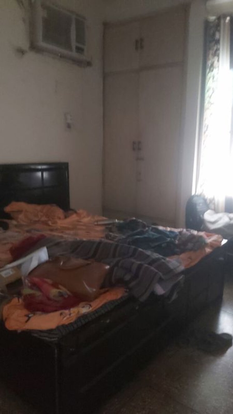 Bedroom, mayur vihar 2.5 Bedroom 850 Sq.Ft. Builder Floor In Mayur Vihar Delhi 9776347