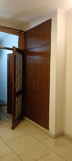 2 BHK + Pooja Room Builder Floor For Sale in Chittaranjan Park
