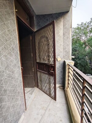 Balcony in 2 BHK Independent House at Bhogal – for Sale