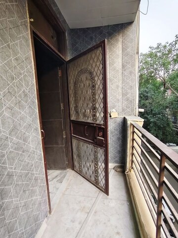 Balcony in 2 BHK Independent House at Bhogal – for Sale