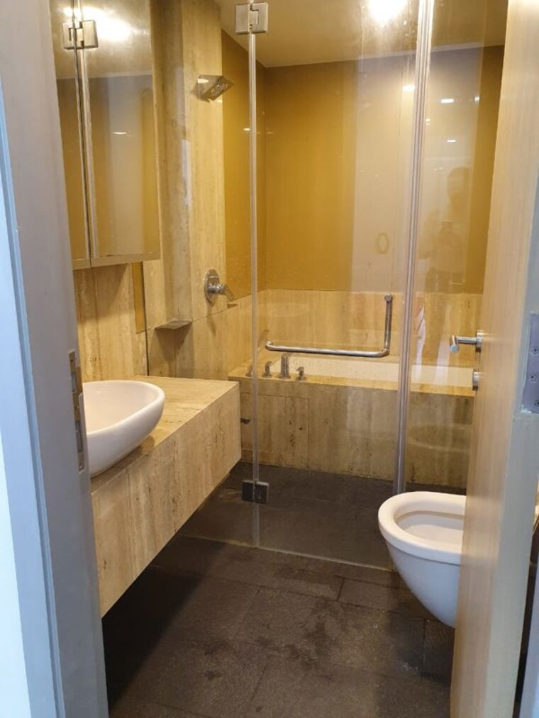 Bathroom, lodha-elisium 2 Bedroom 907 Sq.Ft. Apartment In Wadala Mumbai 9776459