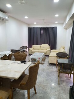 2 BHK + Pooja Room,Servant Room,Extra Room Apartment For Sale in Lodha Elisium
