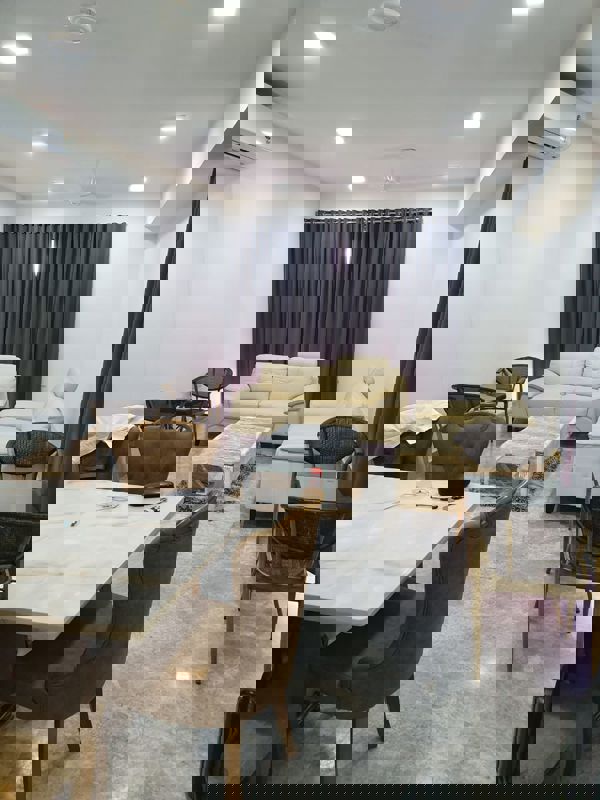 2 BHK + Pooja Room,Servant Room,Extra Room Apartment For Sale in Lodha Elisium