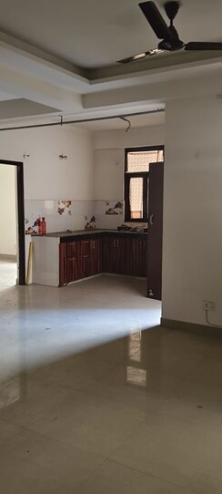 2 BHK Apartment For Rent in Shre Banke Bihari