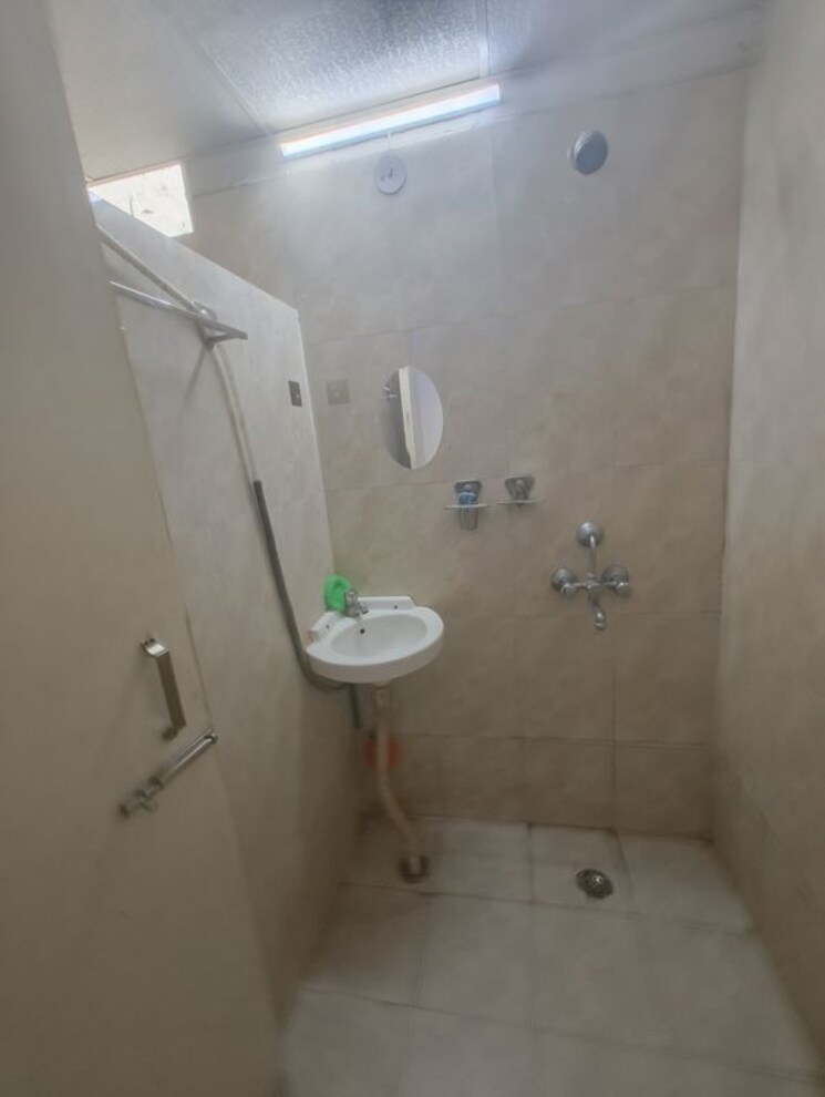 Bathroom, avl-36-gurgaon 1 Bedroom 406 Sq.Ft. Apartment In Sector 36 Gurgaon 9776782