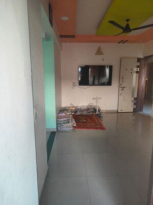 Room in 2 BHK Apartment at Bodhale Nagar – for Sale