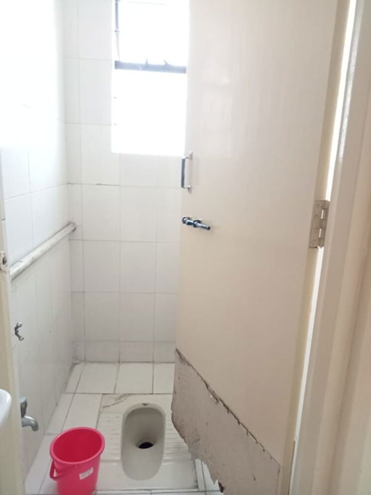 Bathroom, balaji nagar 1 Bedroom 600 Sq.Ft. Apartment In Balaji Nagar Pune 9776827