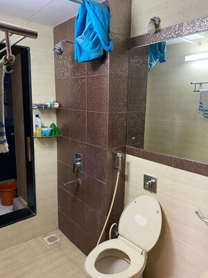 Bathroom in 2 BHK Apartment at LnT Veridian, Powai – for Rent