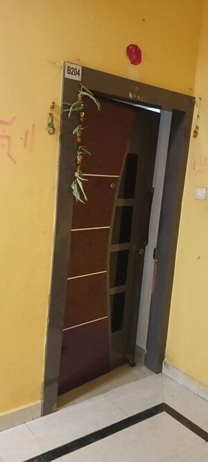 Furnished Amenities in 2 BHK Apartment at Kathal More Road – for Rent