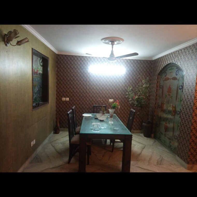 Living Room, sector 18 4 Bedroom 2425 Sq.Ft. Builder Floor In Sector 18 Faridabad 9777257