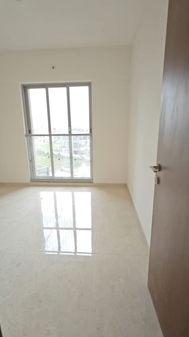 Room, kharadi gaon 2.5 Bedroom 889 Sq.Ft. Apartment In Kharadi Gaon Pune 9777228