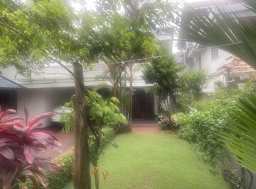 4 BHK Independent House – Garden View at Chembukkavu - for Sale