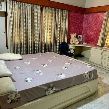 Bedroom in 2 BHK Builder Floor at Iti Layout – for Rent