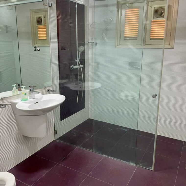 Bathroom, iti layout 2 Bedroom 662 Sq.Ft. Builder Floor In Iti Layout Bangalore 9777410