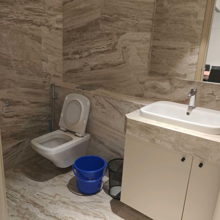 Bathroom, rustomjee-crown 4 Bedroom 2148 Sq.Ft. Apartment In Gokhale Road Mumbai 9777617