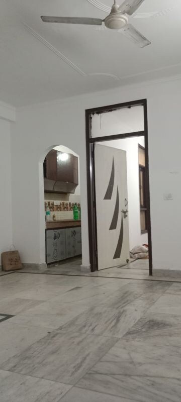 Building Lobby in 1 BHK Builder Floor at Neb Sarai – for Rent