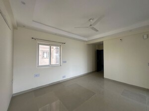 Room in 3 BHK Apartment at Ansal Crown Heights, Sector 80 – for Rent