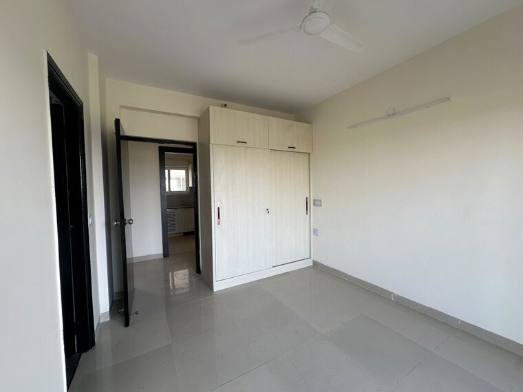 Room, ansal-crown-heights 3 Bedroom 2100 Sq.Ft. Apartment In Sector 80 Faridabad 9777734