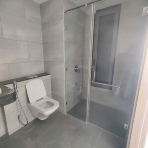 Bathroom in 5 BHK Apartment at Rustomjee Crown, Gokhale Road – for Rent