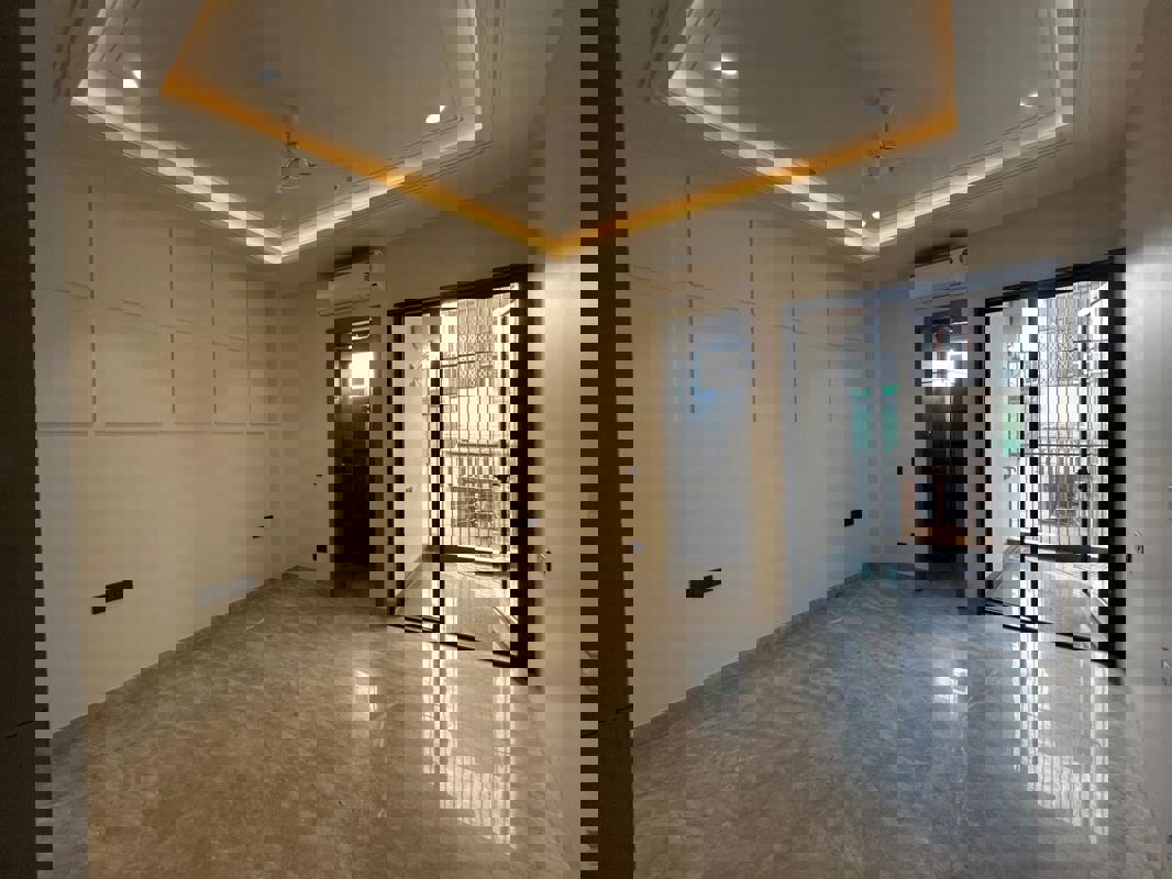 3 BHK + Servant Room Builder Floor For Sale in Greater Kailash I