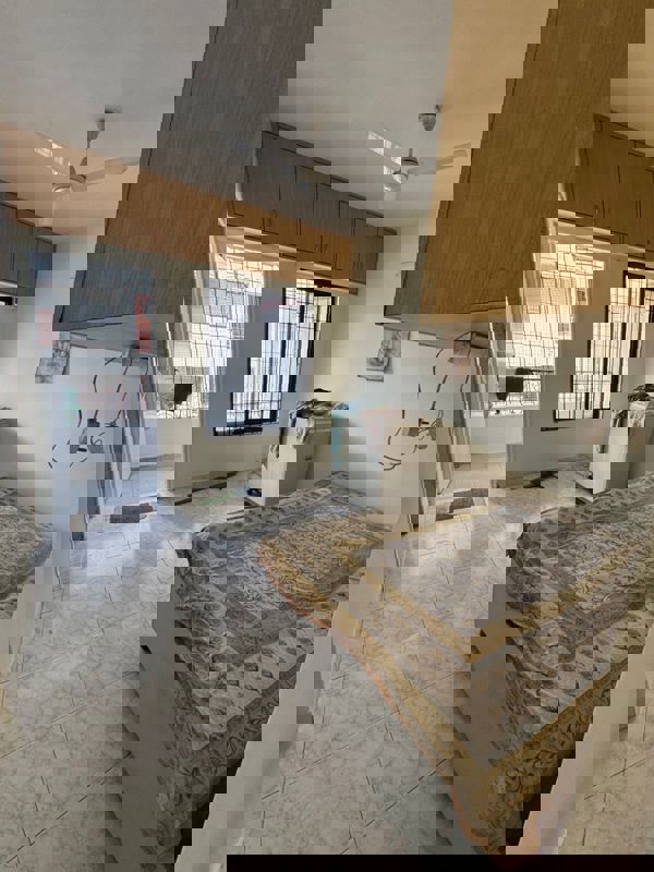 Bedroom in 2.5 BHK Independent House at Gomti Nagar – for Rent