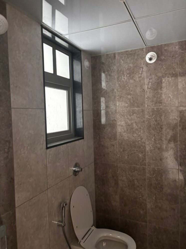 Bathroom, kharadi gaon 2 Bedroom 890 Sq.Ft. Apartment In Kharadi Gaon Pune 9778132