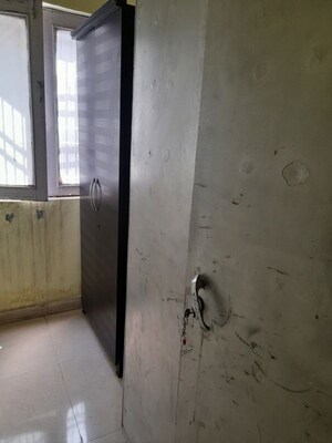 Bathroom in 2 BHK Builder Floor at Saket – for Rent
