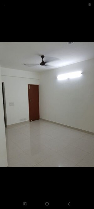 Room in 3 BHK Apartment at Express Zenith, Sector 77 – for Rent