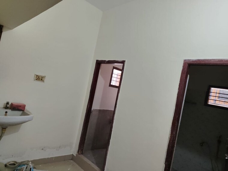 undefined, adambakkam 2 Bedroom 1300 Sq.Ft. Independent House In Adambakkam Chennai 9749493