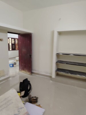 Room in 2 BHK Independent House at Adambakkam – for Rent