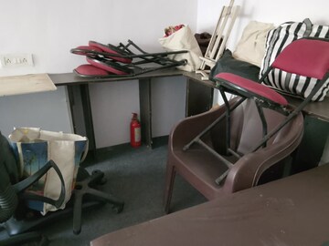 Team Area in  Office Space at Om Heera Panna Mall, Andheri West – for Rent