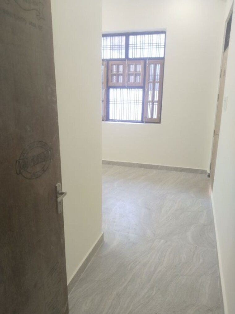 Floor Plan, gomti nagar Commercial Office Space 1250 Sq.Ft. In Gomti Nagar Lucknow 9778692