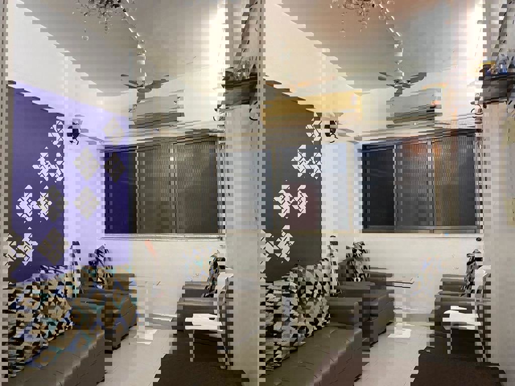 1 BHK + Pooja Room Apartment For Rent in Saurabh CHS Andheri West