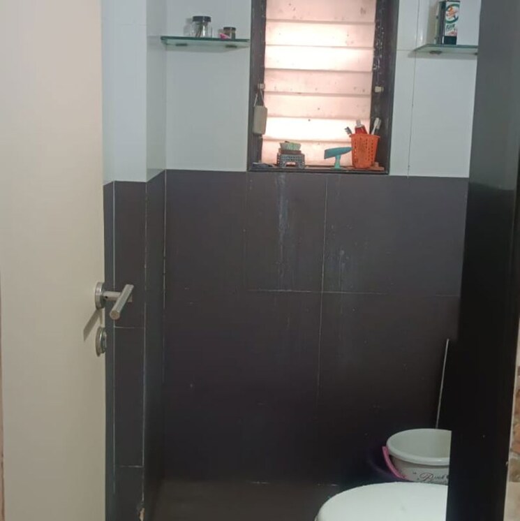 Bathroom, tps iii 2 Bedroom 660 Sq.Ft. Apartment In Tps Iii Mumbai 9778724