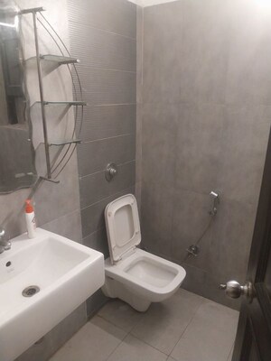 Bathroom in 2 BHK Builder Floor at Safdarjung Enclave – for Rent