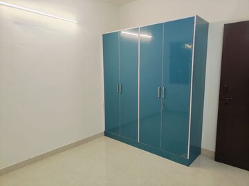 Room in 2 BHK Apartment at Signature Orchard Avenue 2, Sector 93 – for Sale