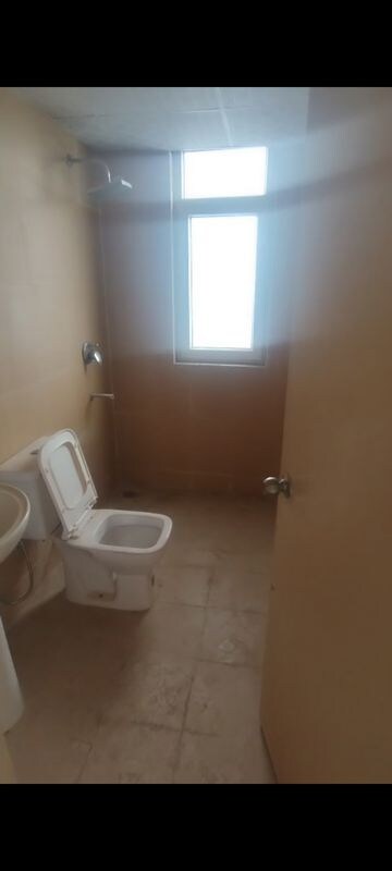 Bathroom in 3.5 BHK Apartment at Imperia Esfera, Sector 37c – for Sale