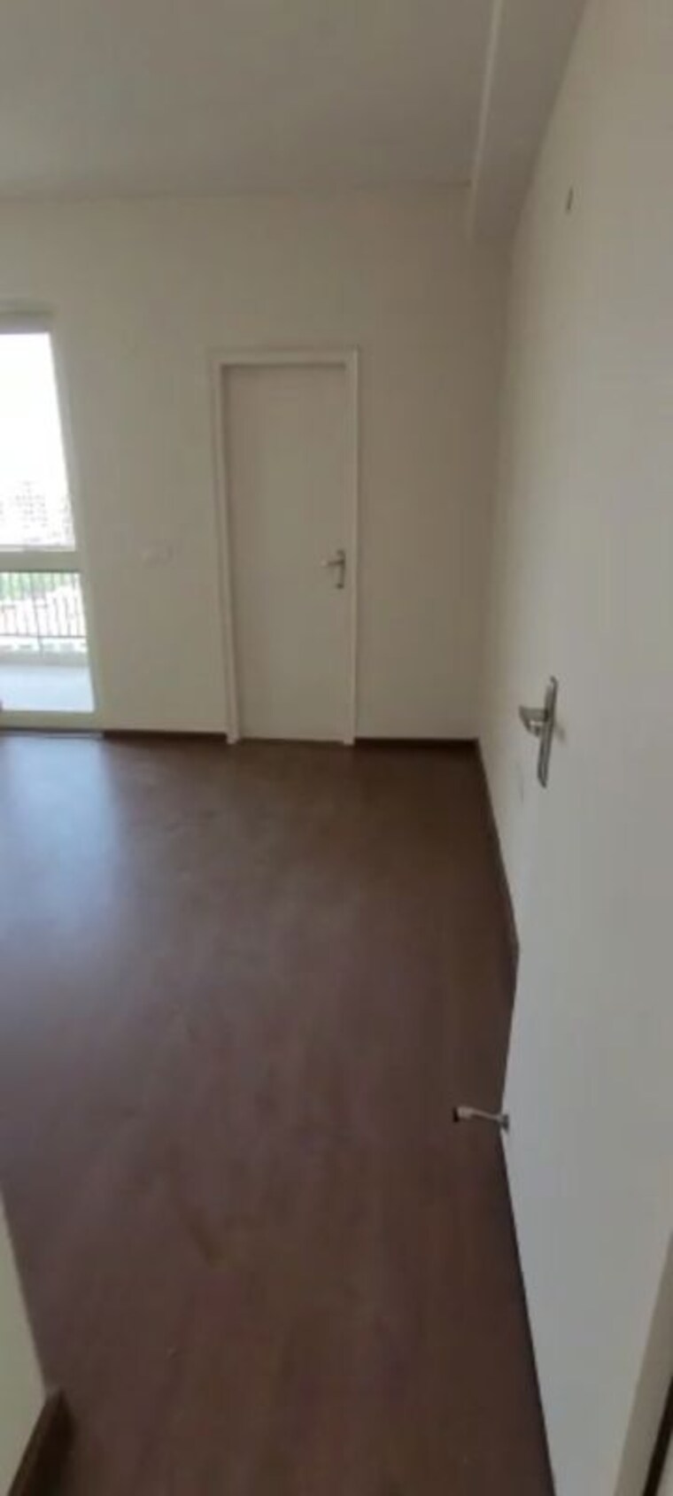 Room, imperia-esfera 3.5 Bedroom 1815 Sq.Ft. Apartment In Sector 37c Gurgaon 9778897