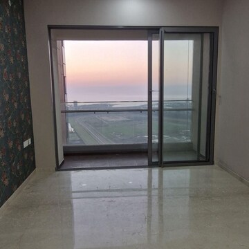 3 BHK Apartment For Rent in Piramal Mahalaxmi, Arthur rd