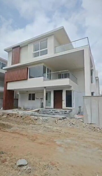 4 BHK Villa For Sale in Radhey Raaga, Kollur