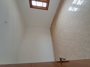 Room in 3 BHK Apartment at Jayanagar – for Sale