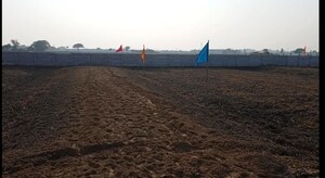  Plot – Garden View at Chi Ii Greater Noida - for Sale