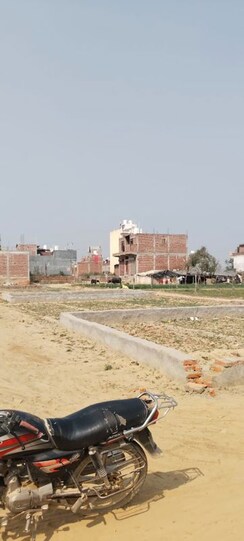 Plot For Sale in CHI II Greater Noida