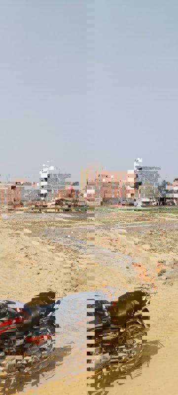 Plot For Sale in CHI II Greater Noida