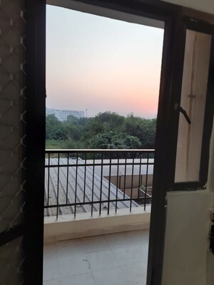 2 BHK Apartment For Rent in SG Grand, Raj Nagar Extension